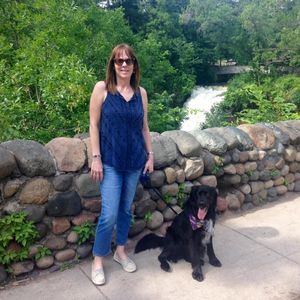 Meet your Posher, Lori